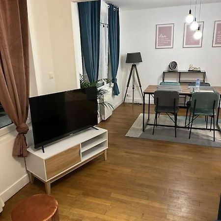 Amiens : Appartement Centre Ville ภายนอก รูปภาพ