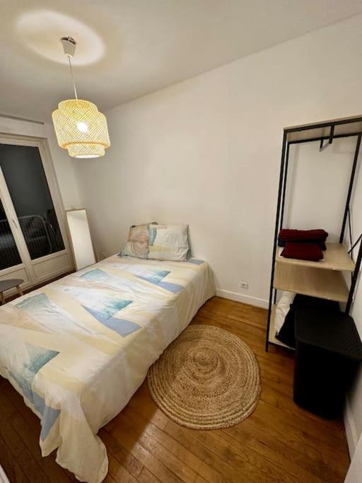 Amiens : Appartement Centre Ville ภายนอก รูปภาพ